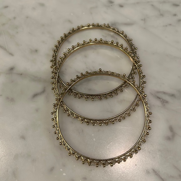 Stack of Various bangles - Picture 3 of 4